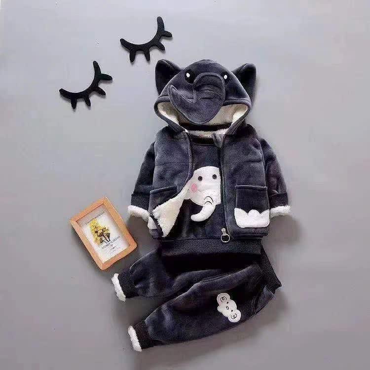 photo_2022-08-28_20-40-50 سه تیکه مخمل فیل - Image 1